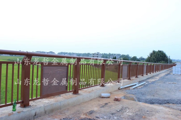 南昌?；韬虼蟮缞A護(hù)欄工程案例